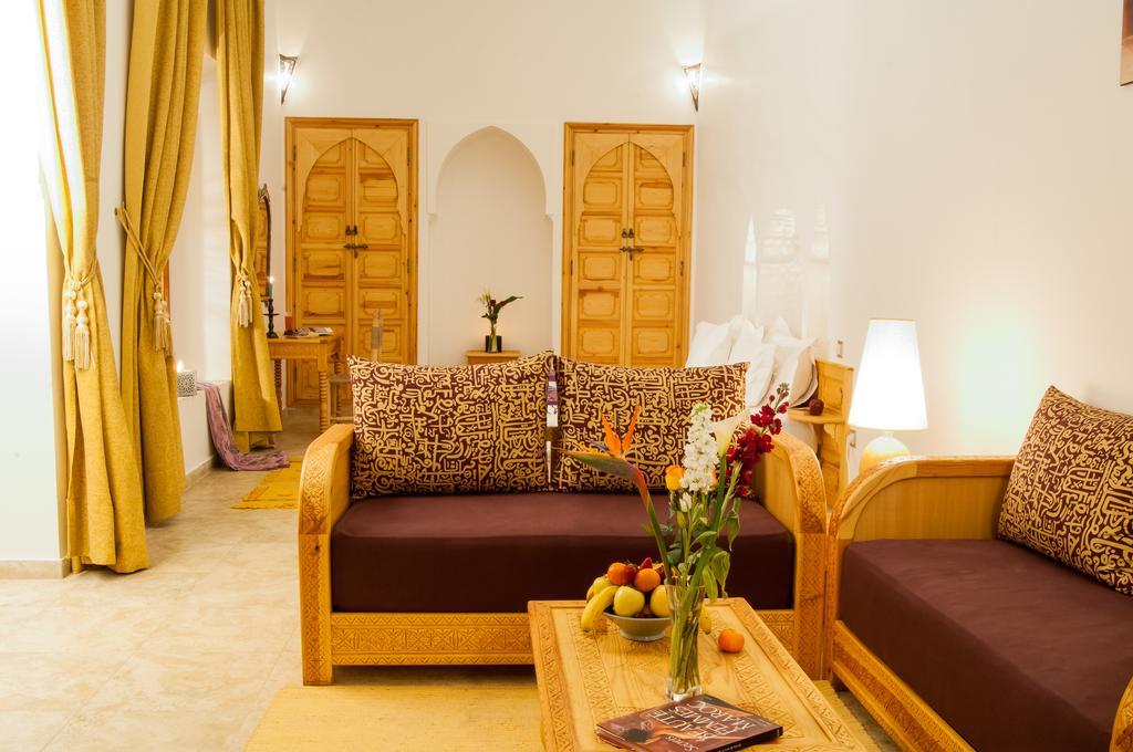 Riad Sougtani Tazrou Exterior foto